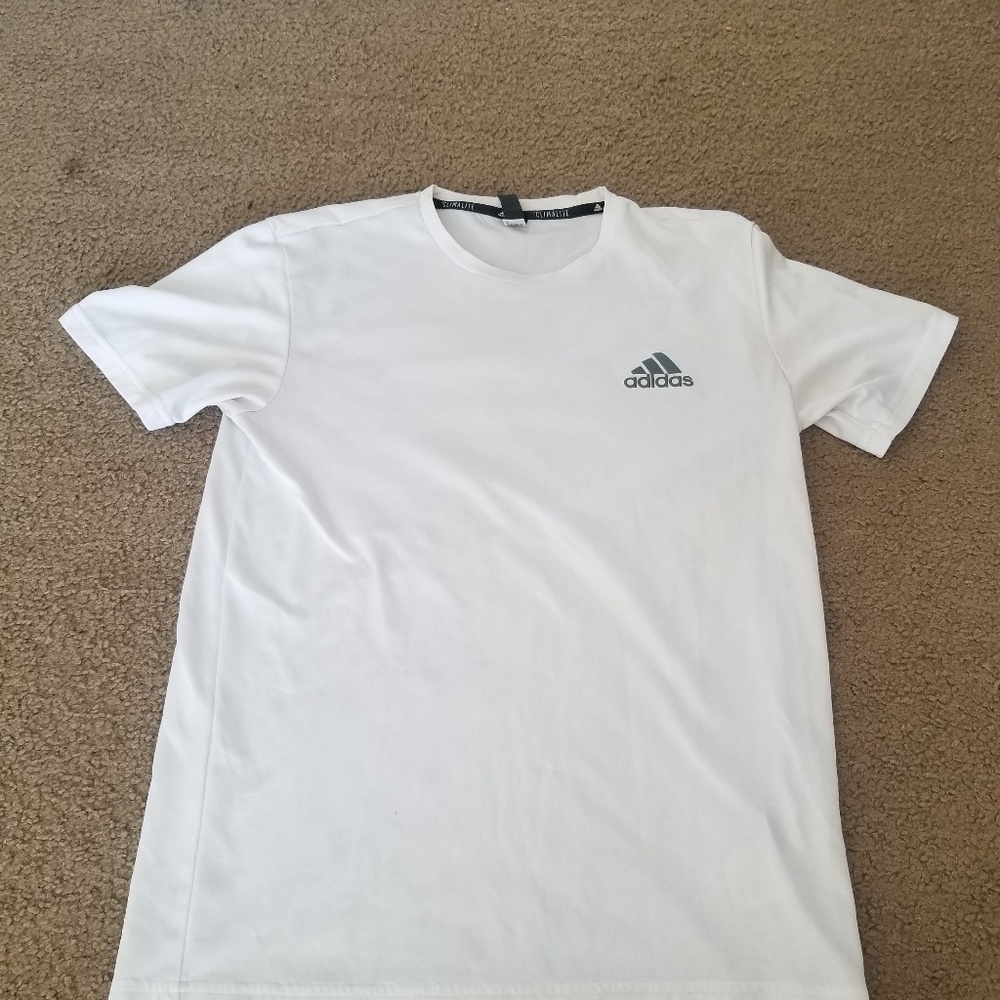 💎 Adidas climate running tee